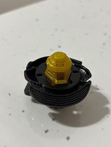 Beden Beyblade vulcan horuseus hasbro