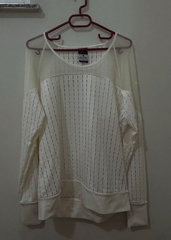 Beyaz Drapeli Uzun Kollu Kadın Bluz - Görsel 2