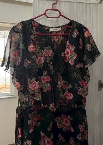 Siyah Çiçek Desenli Uzun Bohem Elbise - Görsel 2