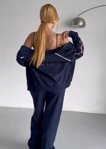 m Beden kırmızı Renk Tommy hilfiger Kırmızı Fermuarlı Kadın Eşofman Takımı