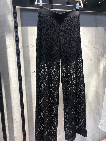 l Beden Zara dantelli pantolon
