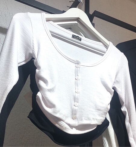 River Island Bluz parmakgeçen büzgülü