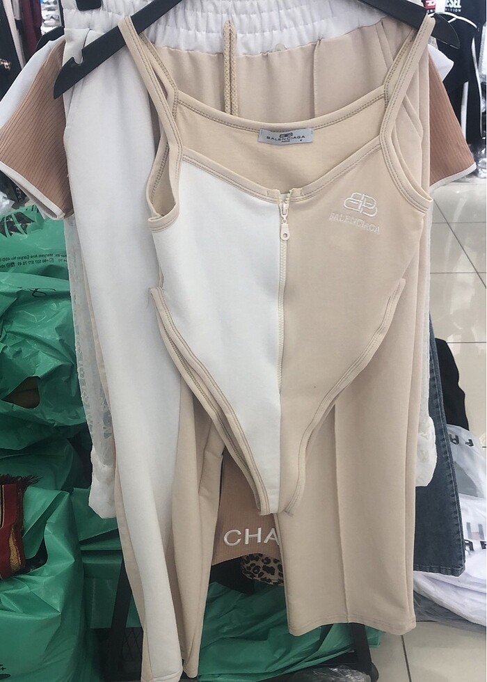 Balenciaga ikili takım - Görsel 2