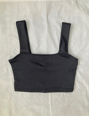 H&M crop top