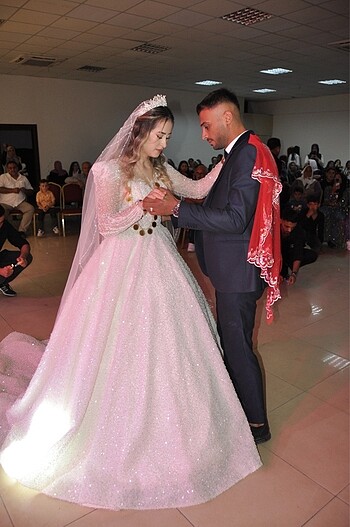 38 Beden GELİNLİK