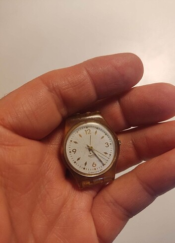 Beden beyaz Renk Orijinal Swatch Lady LK123 GOLDEN BRIDE