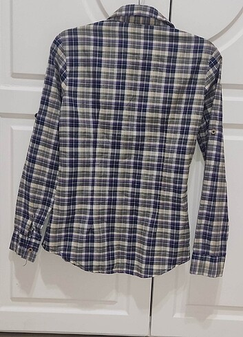 S Beden Kadın Ekose Kısa Kollu Önden ve Arkadan Pileli Gömlek - Görsel 3