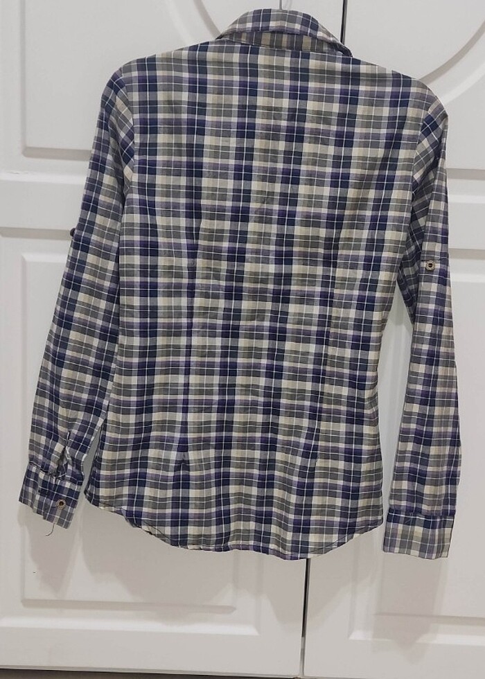 S Beden Kadın Ekose Kısa Kollu Önden ve Arkadan Pileli Gömlek - Görsel 3