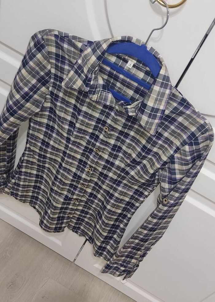 S Beden Kadın Ekose Kısa Kollu Önden ve Arkadan Pileli Gömlek - Görsel 2