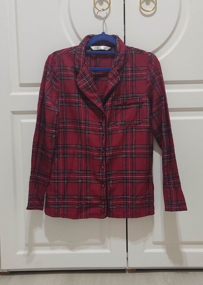 LC Waikiki XS Yılbaşı Temalı Uzun Kollu Kadın Ekose Pijama Üst - Görsel 3