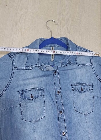 Stradivarius Kadın M Kolu Katlamalı Çift Cep Kot Tunik - Buz Mav - Görsel 10