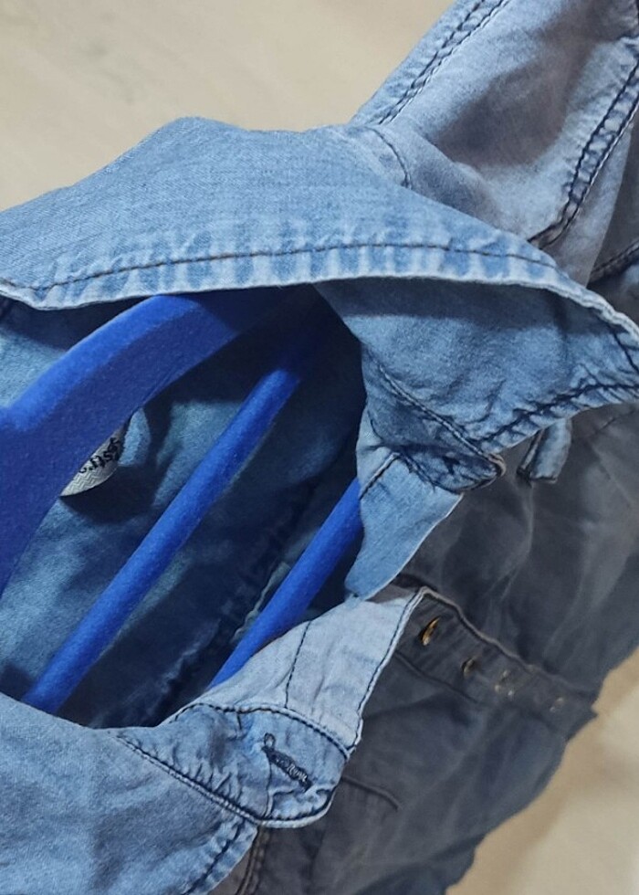 Stradivarius Kadın M Kolu Katlamalı Çift Cep Kot Tunik - Buz Mav - Görsel 5