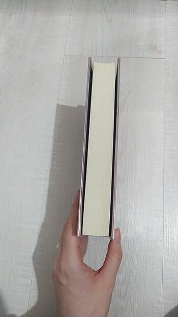  Beden 00:00 Biri Sizi Düşünüyor - N.G. Kabal