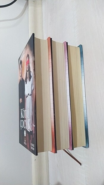 Beden Renk Kötü Çocuk 1, Kötü Çocuk 2, Kötü Çocuk 3 - Büşra Küçük