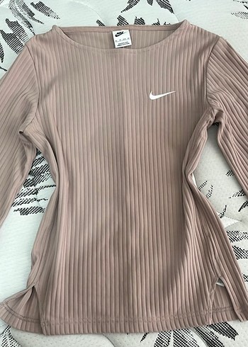Nike Pudra Fitilli Uzun Kollu Spor Ust