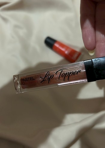 İki adet lip gloss - Görsel 2