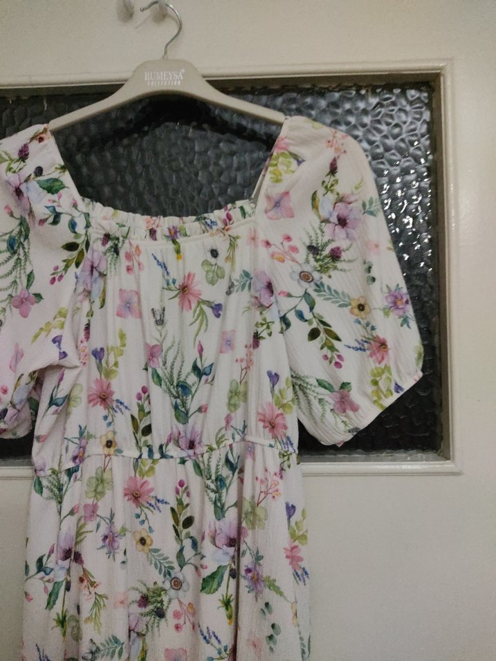 Çiçek Desenli Uzun Bohem Elbise - Görsel 5