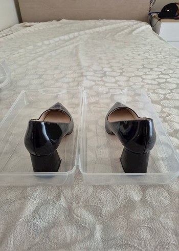 38 Beden ZARA Klasik Siyah Stiletto Topuklu Kadın Ayakkabı