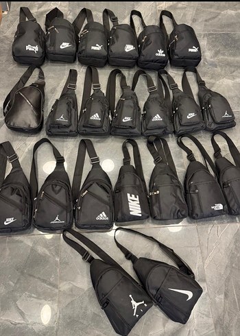  Beden Siyah Baskılı Bel Çantası ve bodybag