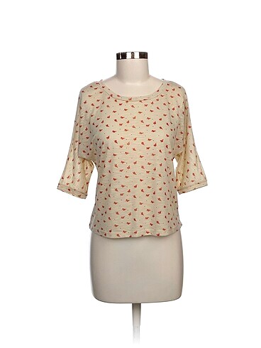 Koton T-shirt %70 İndirimli.