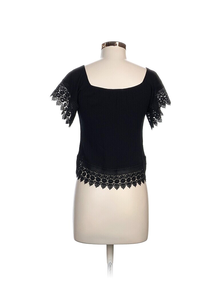 Pull and Bear Bluz %70 İndirimli. - Görsel 3