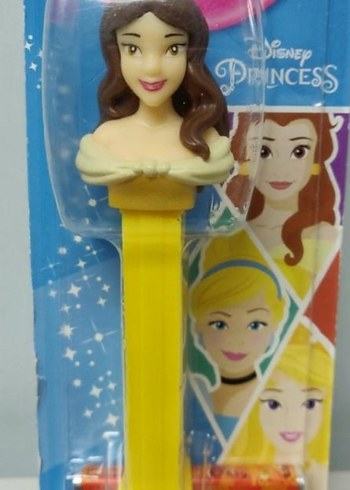 Sarı Disney Prenses içinde şekerlemeli