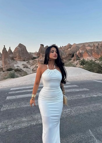 Zara Beyaz Drapeli Uzun Saten Elbise
