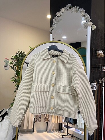 Massimo Dutti Krem hırka