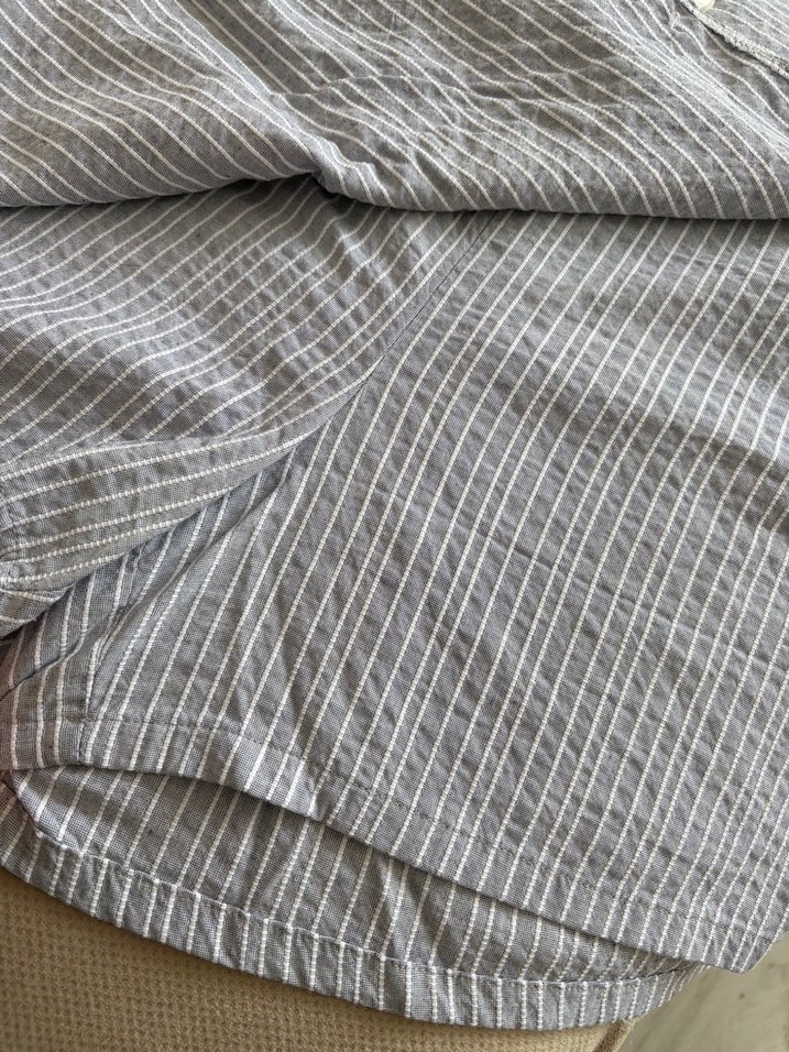 Gri Mini Düğmeli şortlu keten etek boyundan bağlamalı bluz - Görsel 3