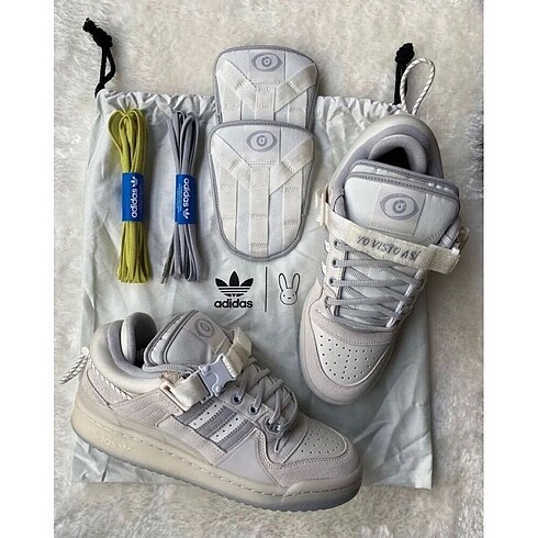 Adidas forum bud bunny low