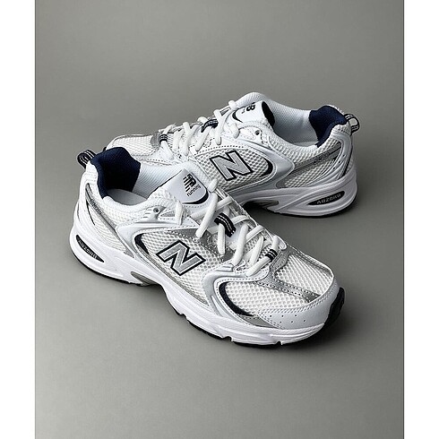 New Balance 530 Gümüş