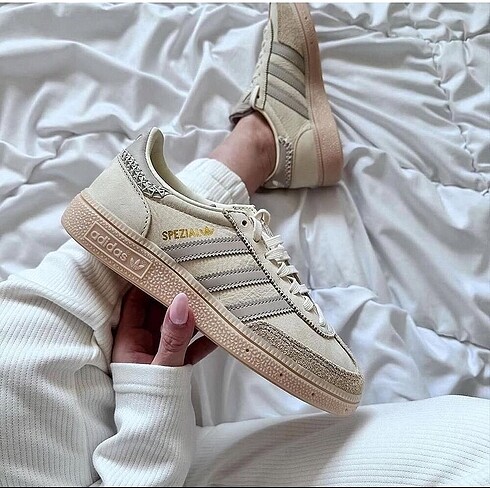Adidas Handball Spezial ? Cream