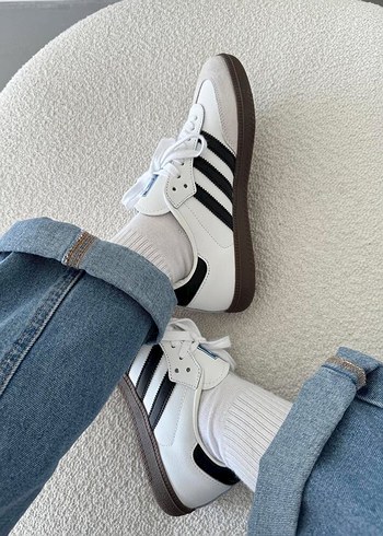 Adidas Adidas samba cloud White