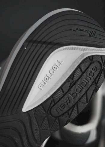 New Balance New Balance 990 V6 Black & White 