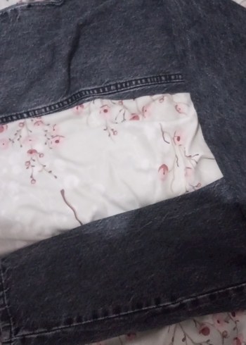 Gri-siyah Bol Kesim Midi Kot Pantolon - Görsel 4