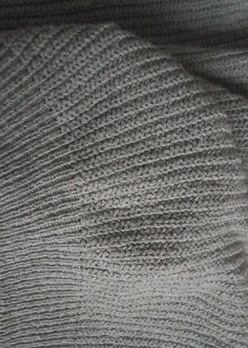 gri kazak tekliflere açığım - Görsel 3