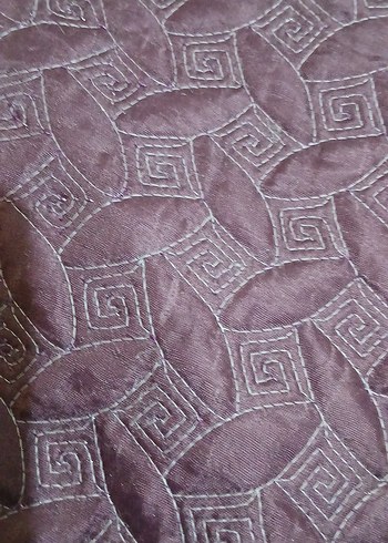 İşlemeli Parlak Mor Yatak Örtüsü - Görsel 3