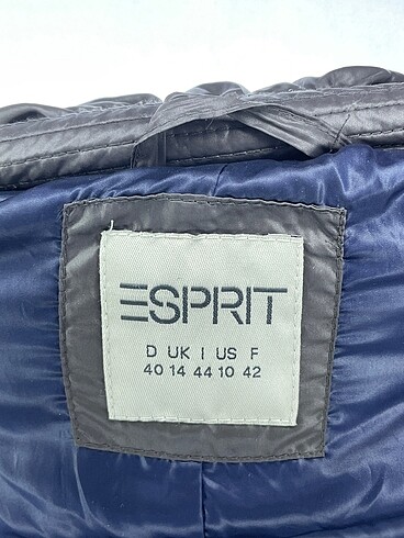 40 Beden çeşitli Renk Esprit Mont %70 İndirimli.