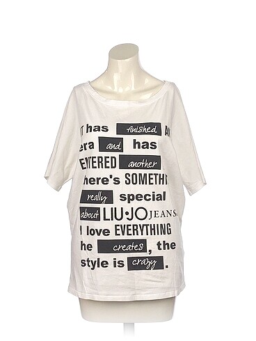 PreLoved T-shirt %70 İndirimli.