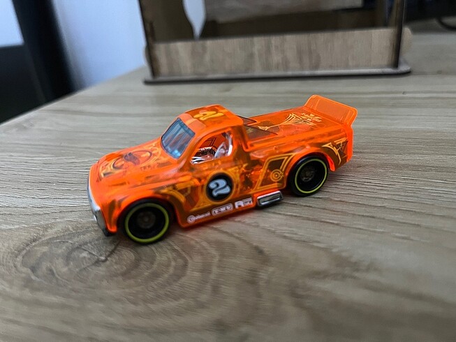 Beden Hot Wheels preimum