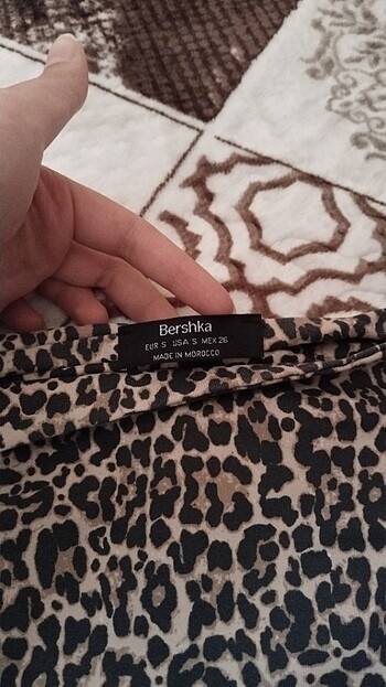 Bershka Bluz leopar desenli