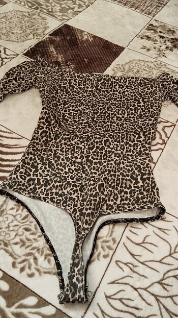s Beden Bluz leopar desenli