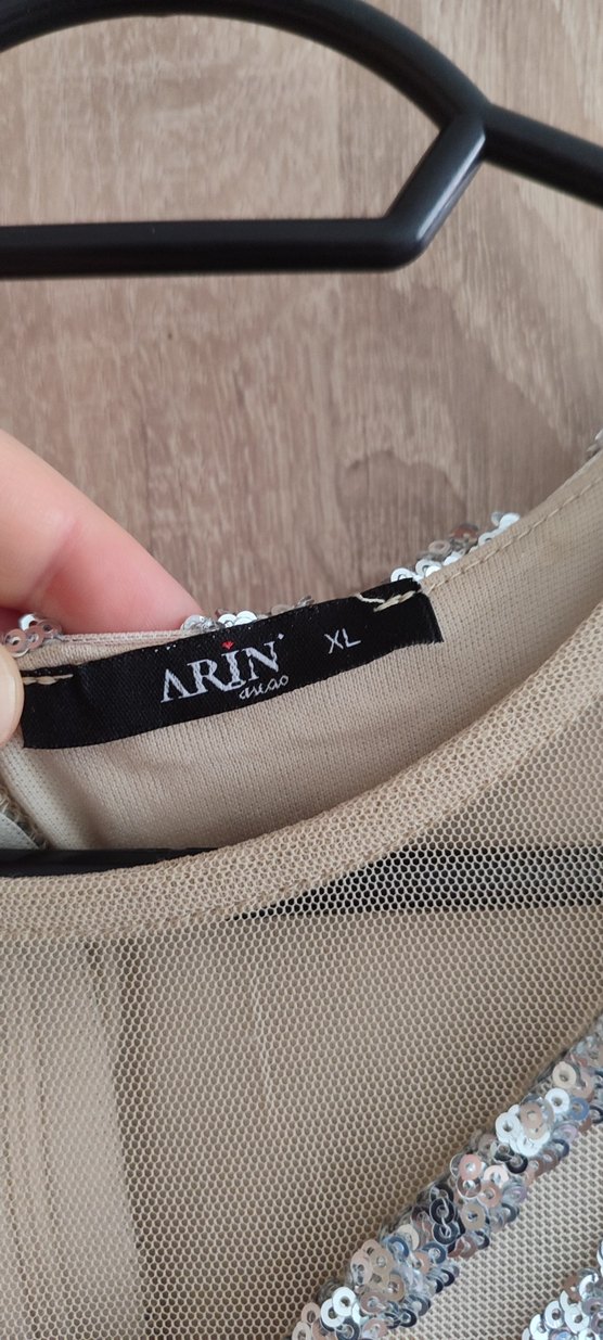 Boncuk İşlemeli V Yaka Uzun Abiye payet Elbise - Görsel 4