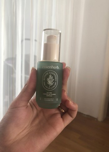 essenherb Çay Ağacı Sakinleştirici Serum