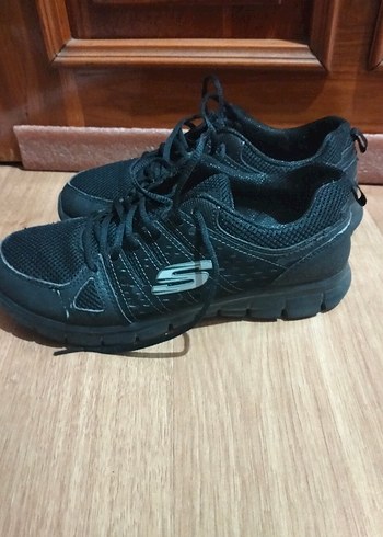 Skechers Siyah Bağcıklı Spor Ayakkabı - Görsel 2