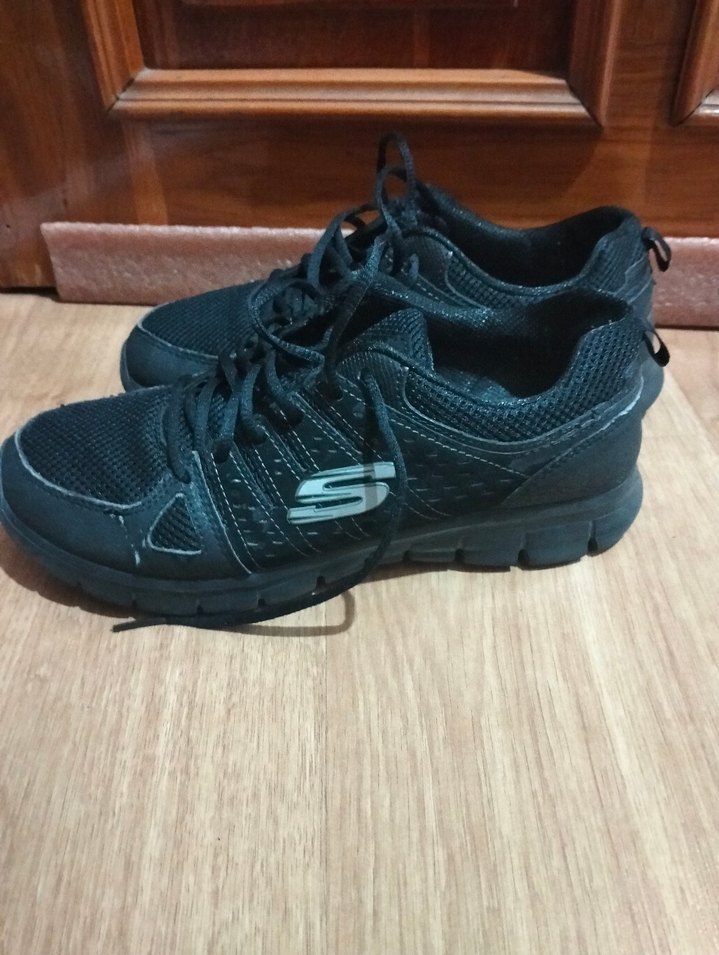 Skechers Siyah Bağcıklı Spor Ayakkabı - Görsel 2