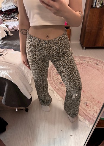 Leopar Desenli Straight Kesim Stradivarius