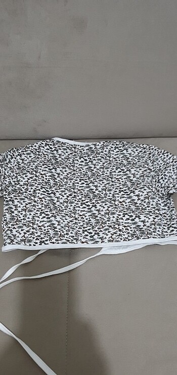 Kısa kollu bolero - Görsel 4