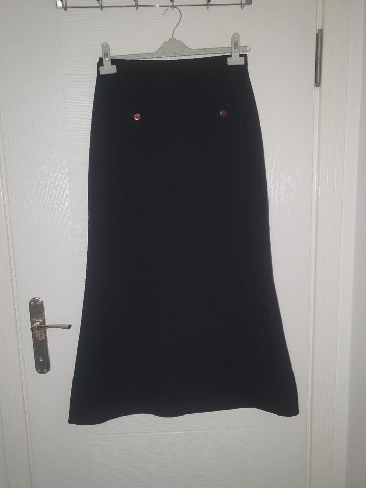 Siyah Uzun Kadın Etek - Görsel 2