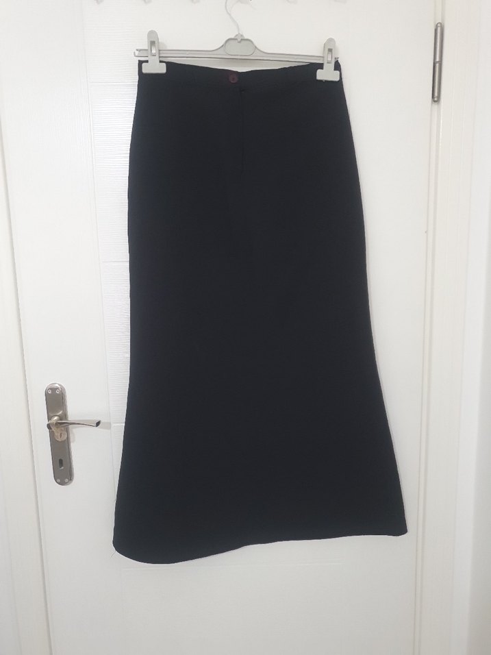 Siyah Uzun Kadın Etek - Görsel 4